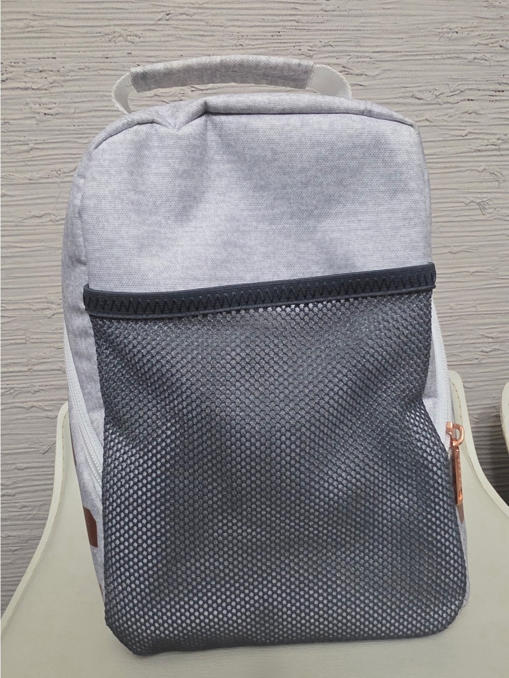 adidas light gray and rose gold insulated lunch bag - Picture 3 of 4